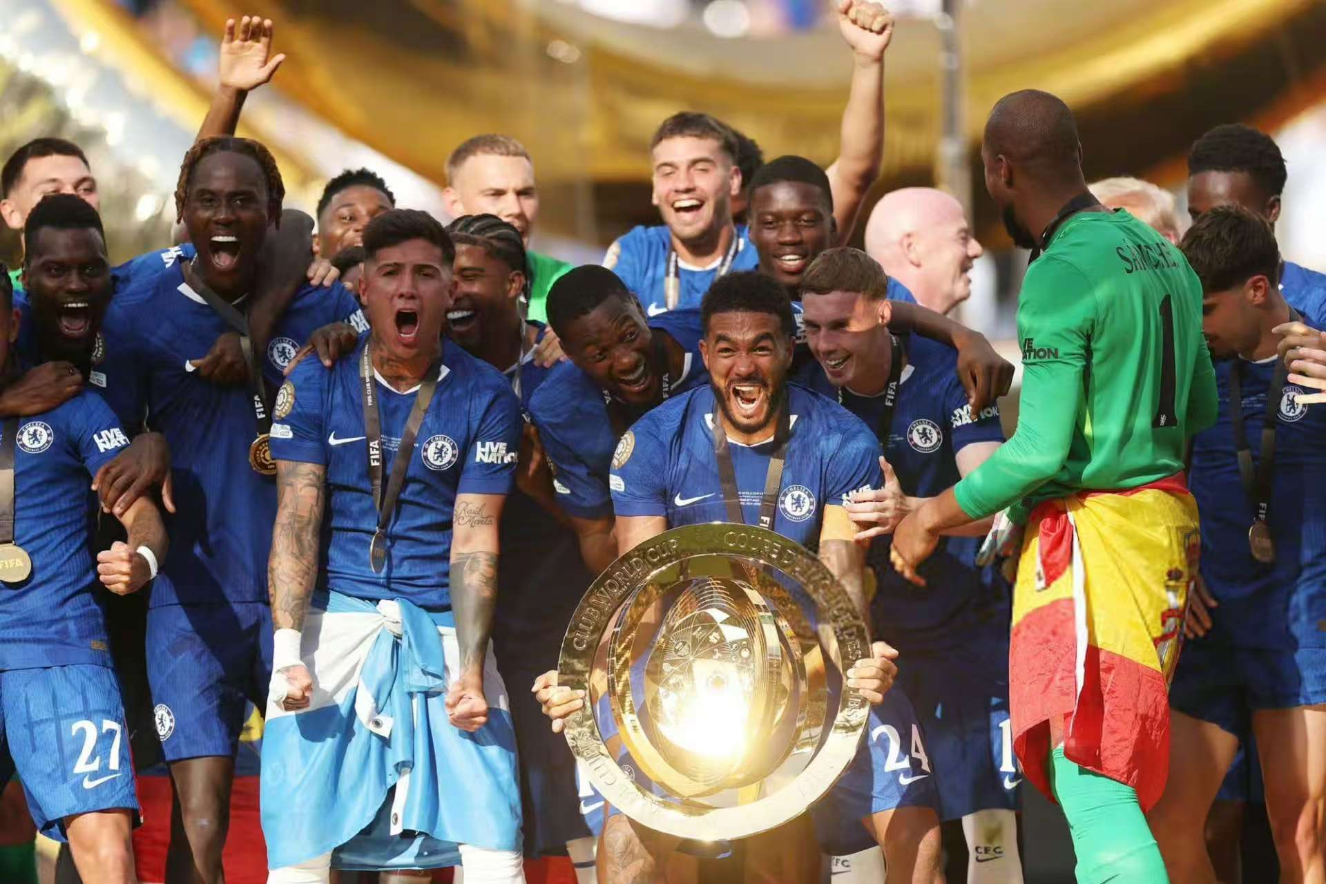 In de eindstrijd van het WK voor clubs in 2025 counterde Chelsea PSG en won het kampioenschap. In de eindstrijd van het WK voor clubs in 2025 counterde Chelsea PSG en won het kampioenschap.